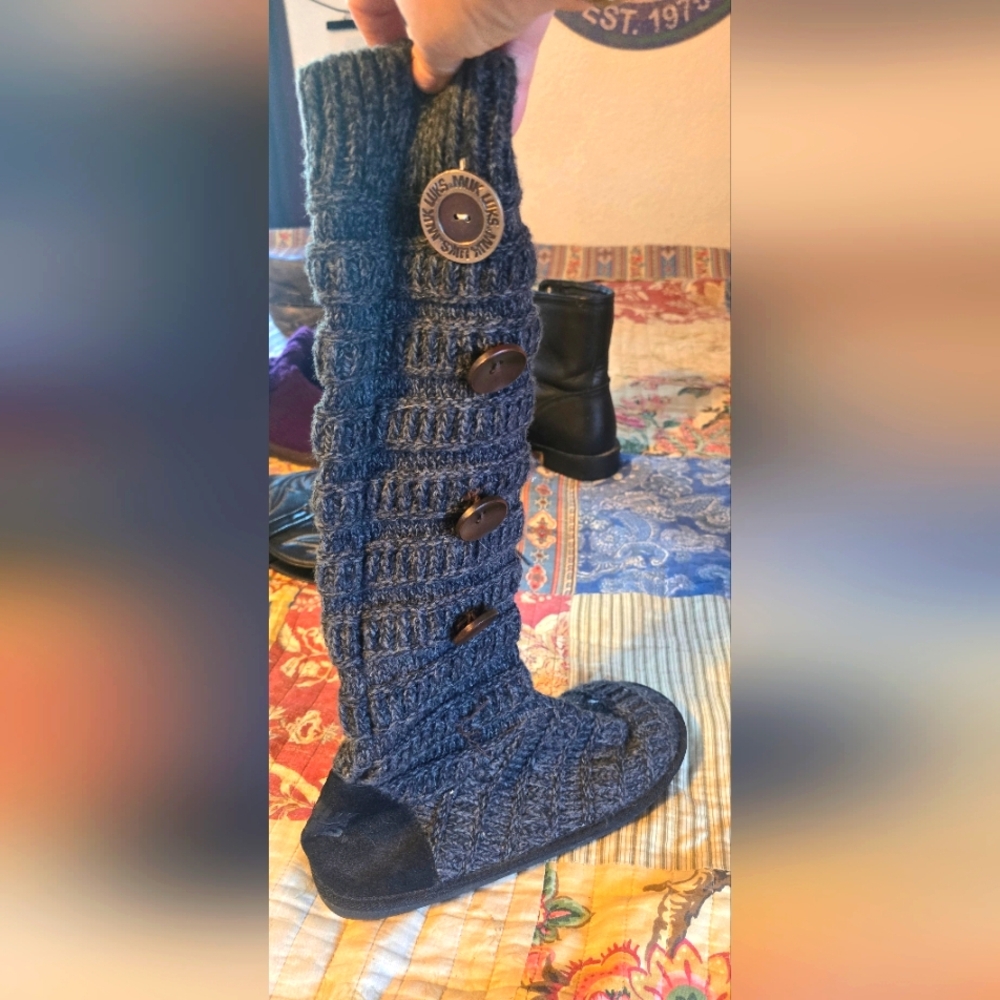 Grey Knit Buttoned Sock Shoes